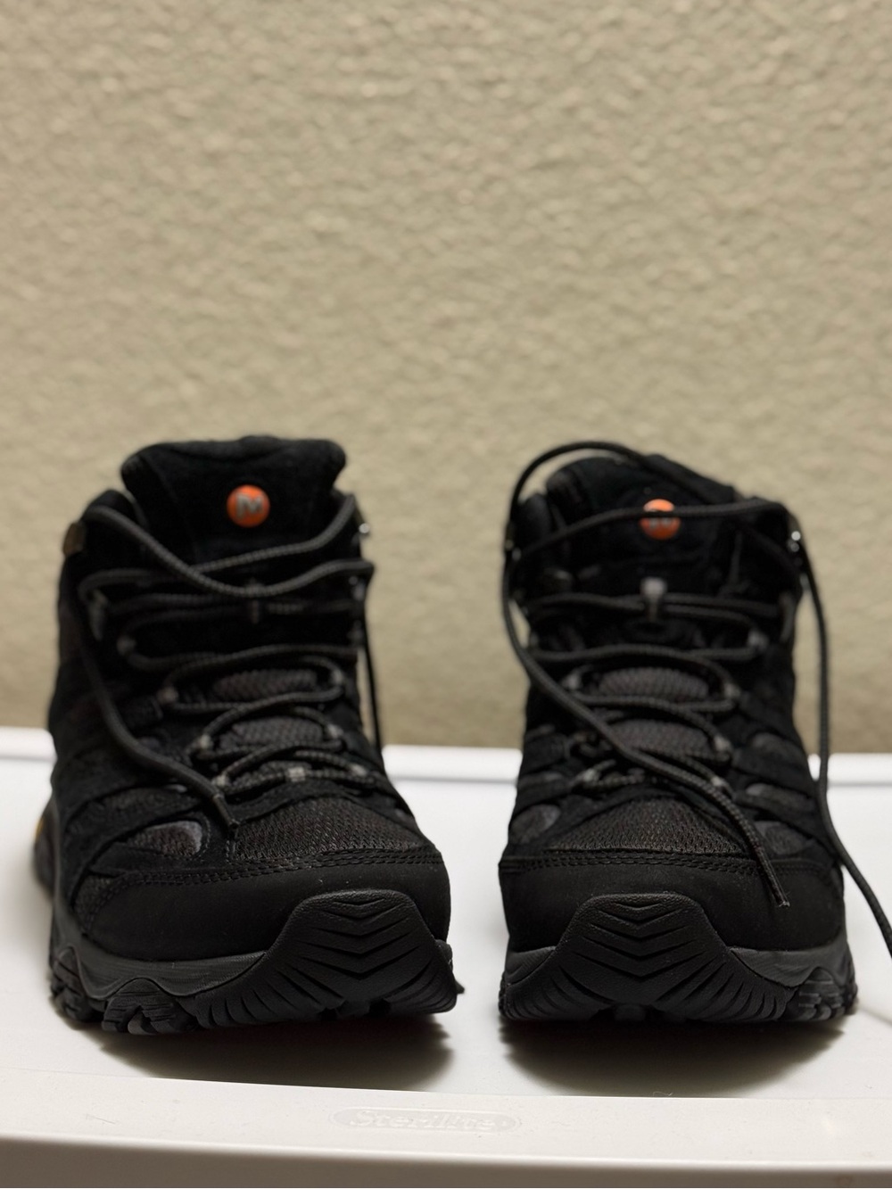 Merrell Moab 3 Mid Waterproof Men’s Black Size 8 Wide Hiking Boot -NWOB